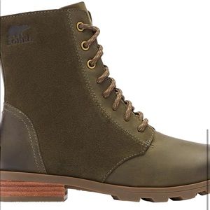 Sorel Emelie waterproof combat boot